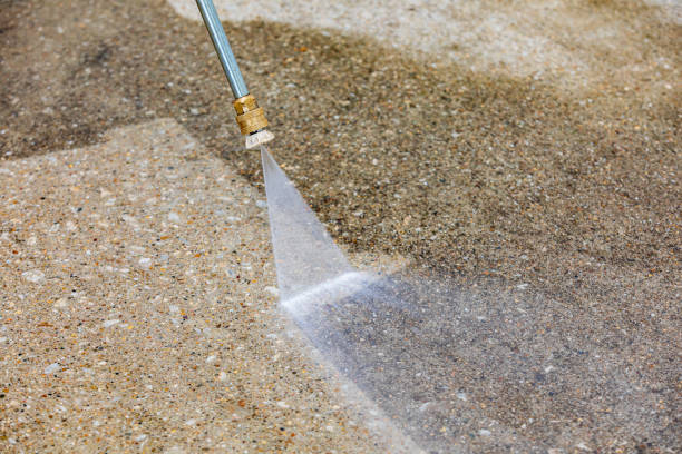 Best Gutter Cleaning  in Hunter, OH